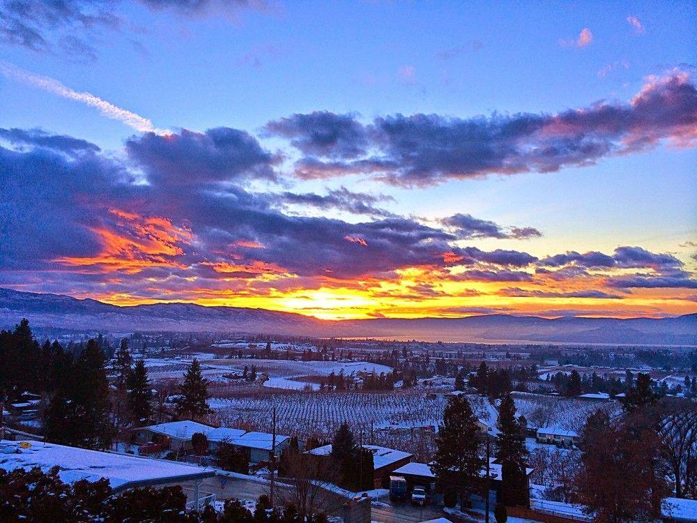 Acker Vacation Rentals Kelowna Buitenkant foto
