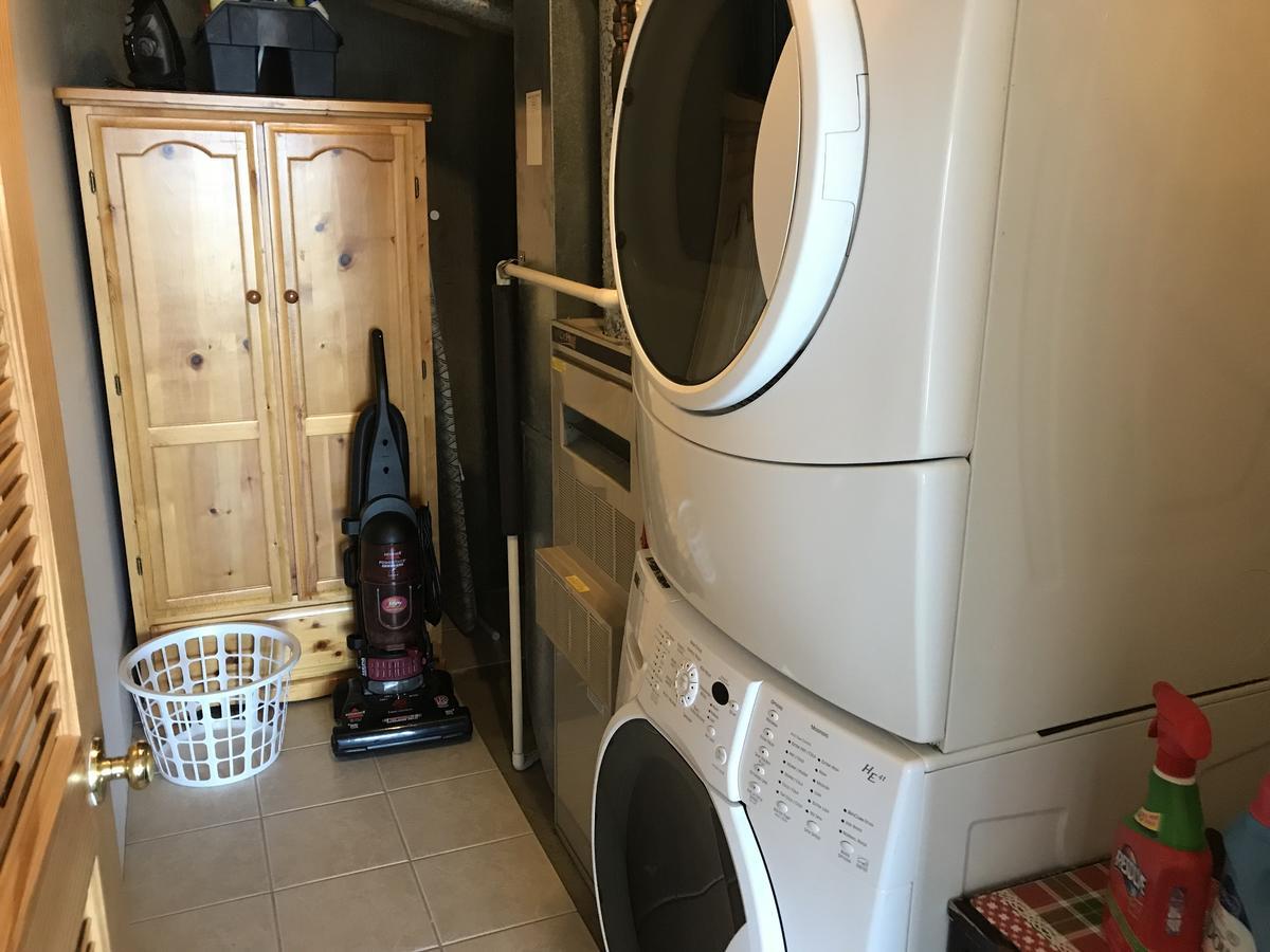 Acker Vacation Rentals Kelowna Buitenkant foto